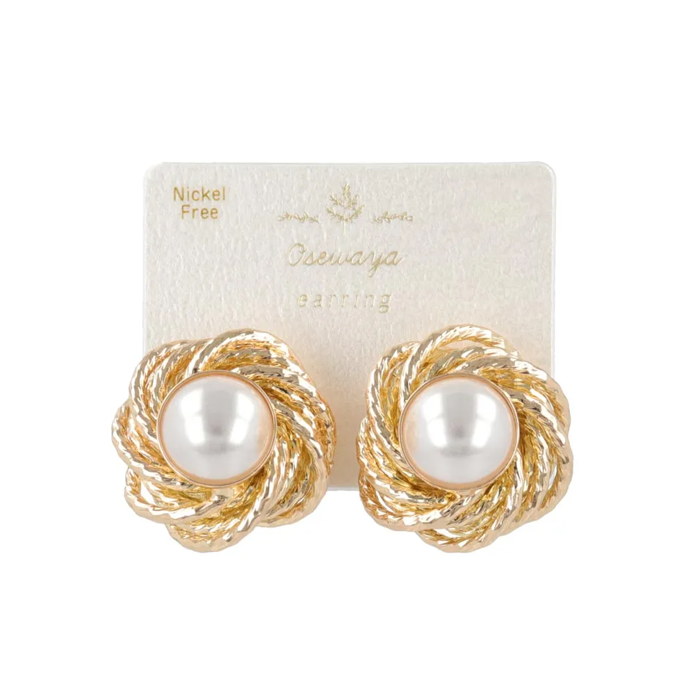 Pearl Statement Clip Ons