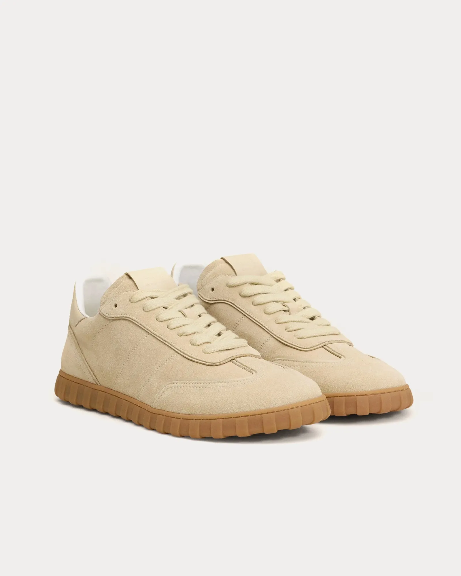 Step Leather Butter Low Top Sneakers
